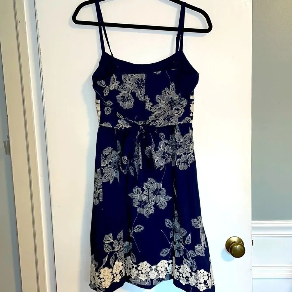 Dressbarn embroidery & lace spaghetti strap empire style floral dress size 6